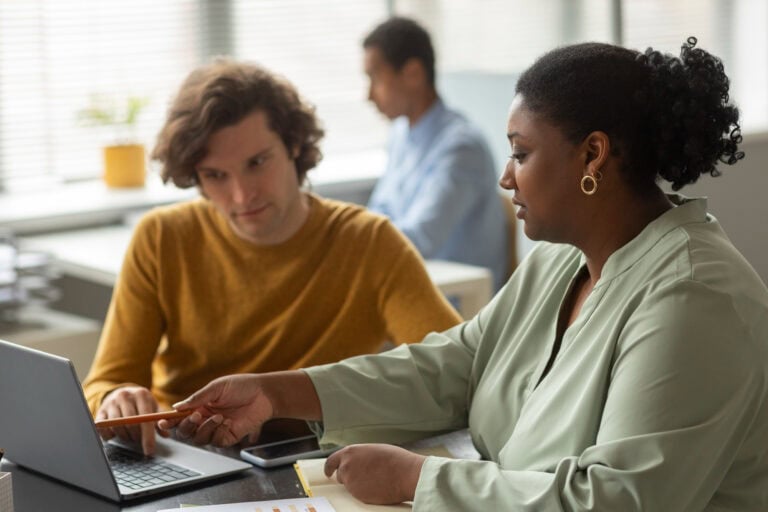 How to Choose Mentoring Software